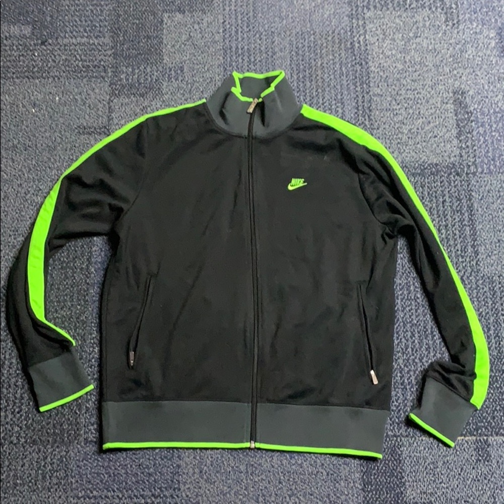 Nike size Large warmup jacket
